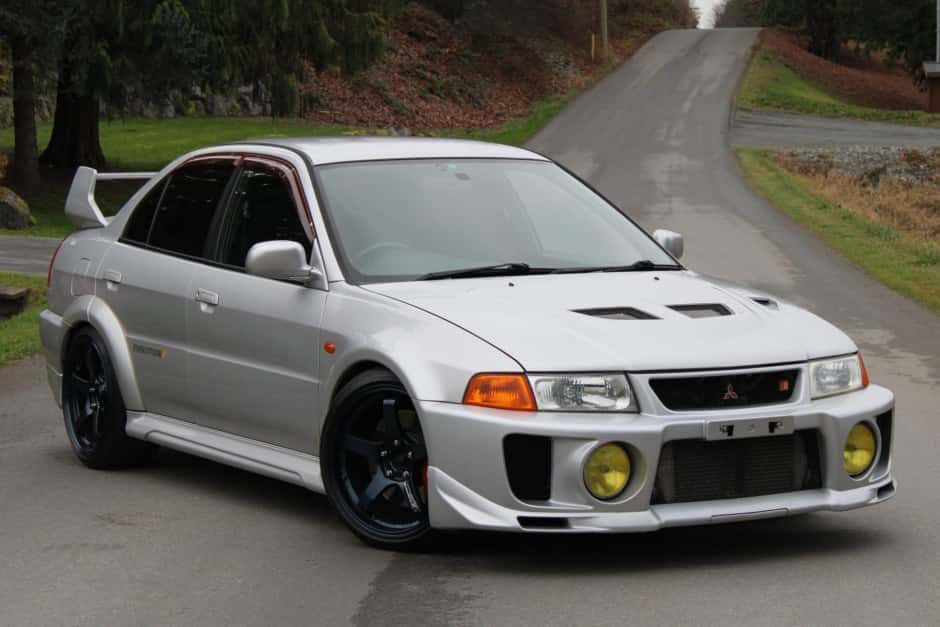 1998 Mitsubishi Lancer Evolution sold for $35,000