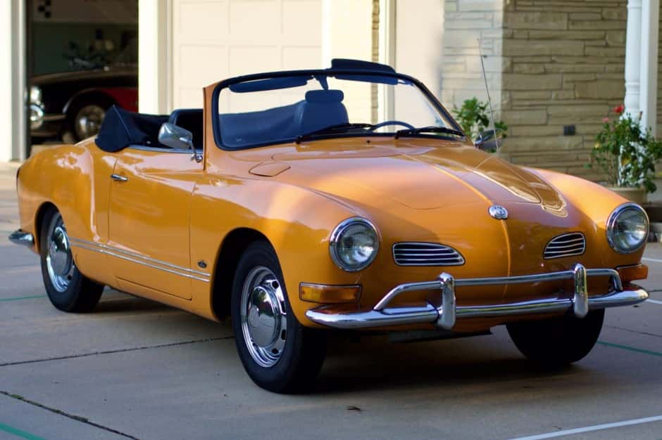 1970 Volkswagen Karmann Ghia sold for $30,500