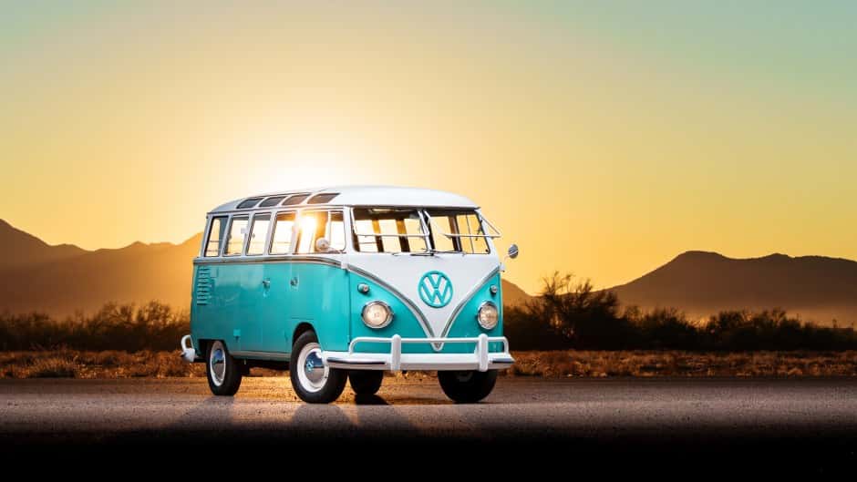 1959 Volkswagen Split-Window Bus sold for $53,250