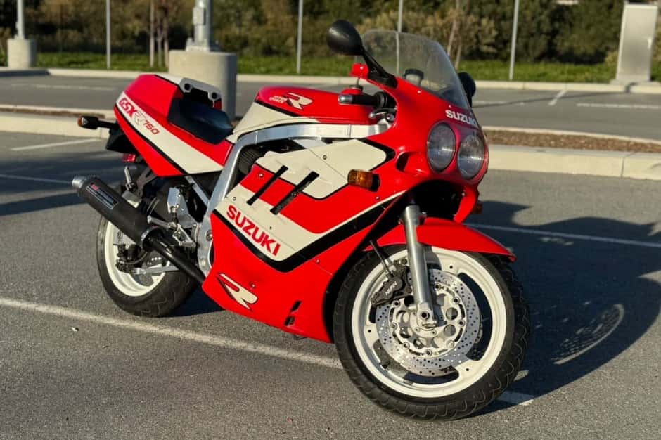 1989 Suzuki Motorcycles sold for $10,300
