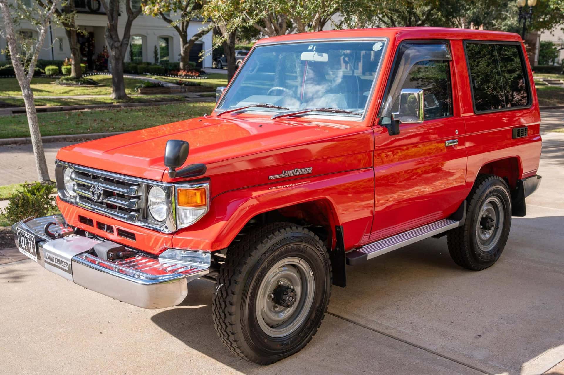 1999 Toyota Land Cruiser sold for $41,000