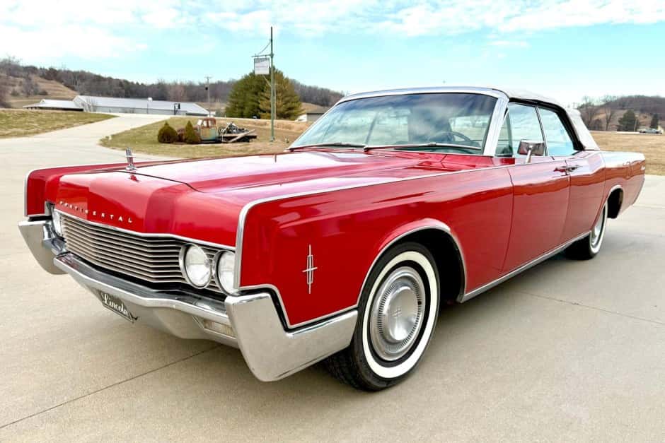 1966 Lincoln Continental (1961-1969) sold for $53,000