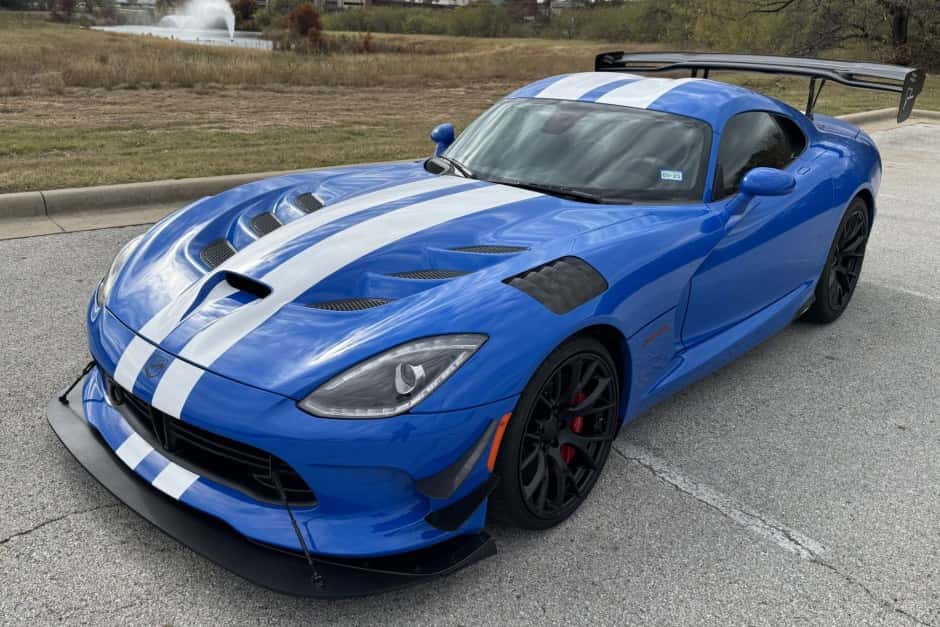 2017 Dodge Viper (2013-2017) sold for $220,000