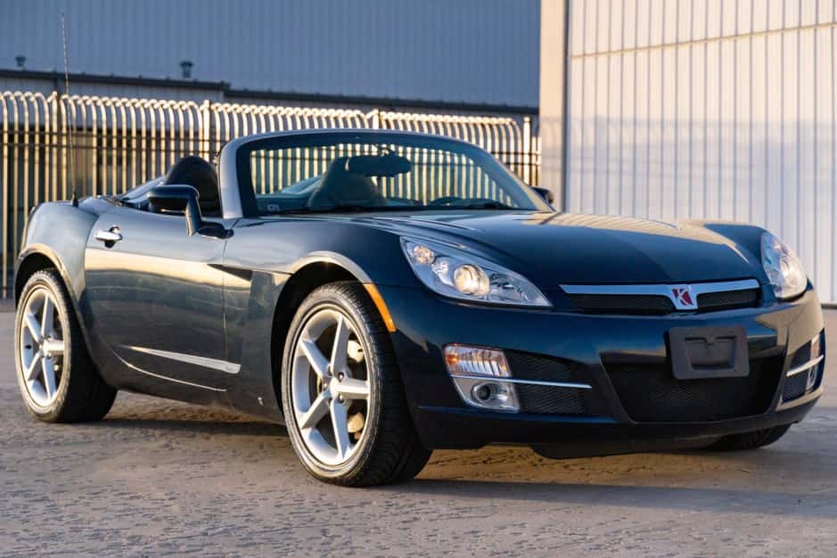 2007 Saturn Sky sold for $8,800