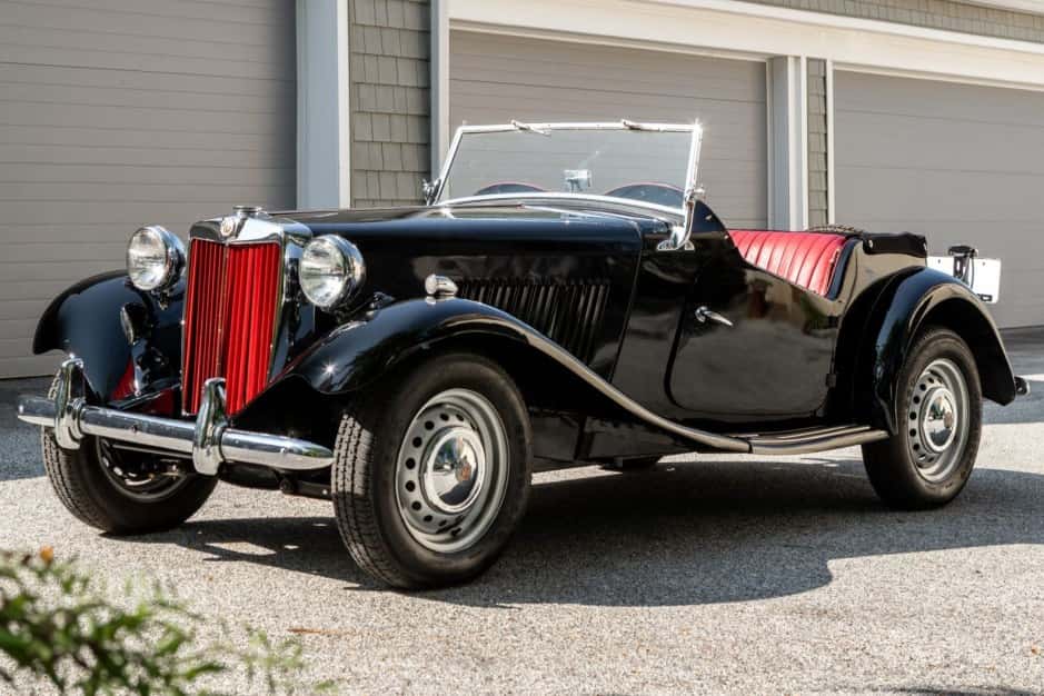 1951 MG TD sold for $12,500