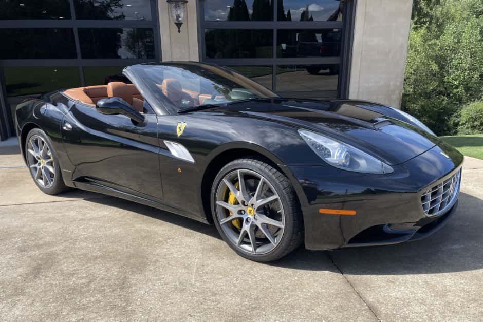 2013 Ferrari California sold for $81,001