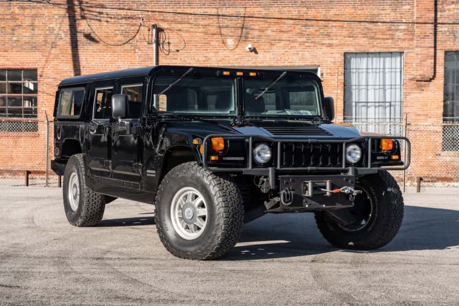 1999 Hummer H1 sold for $51,000