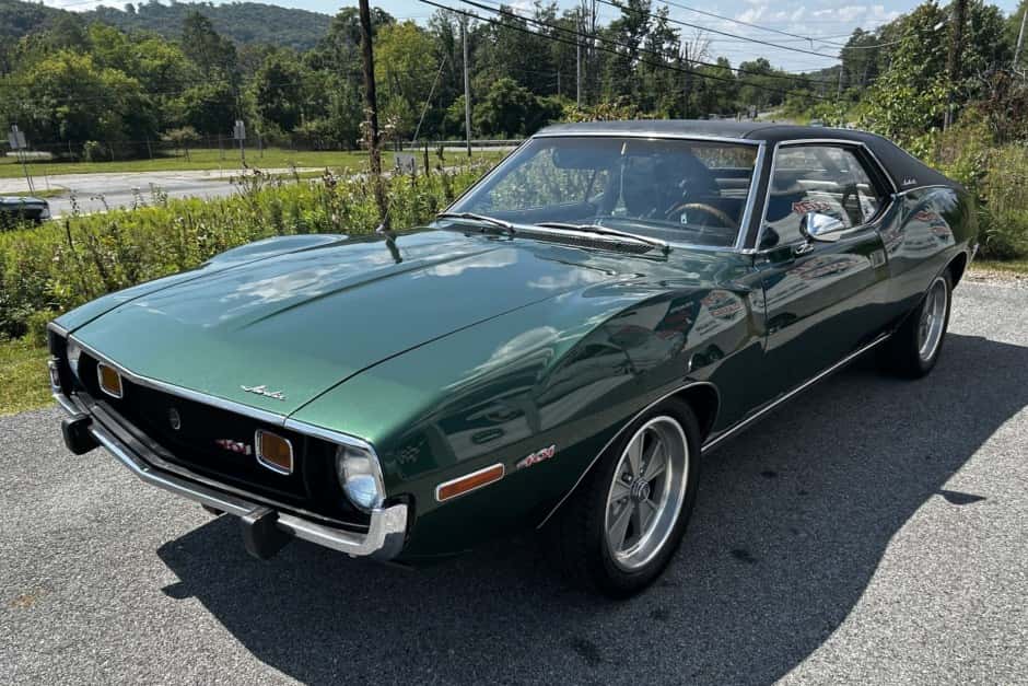 1973 AMC Javelin sold for $9,011