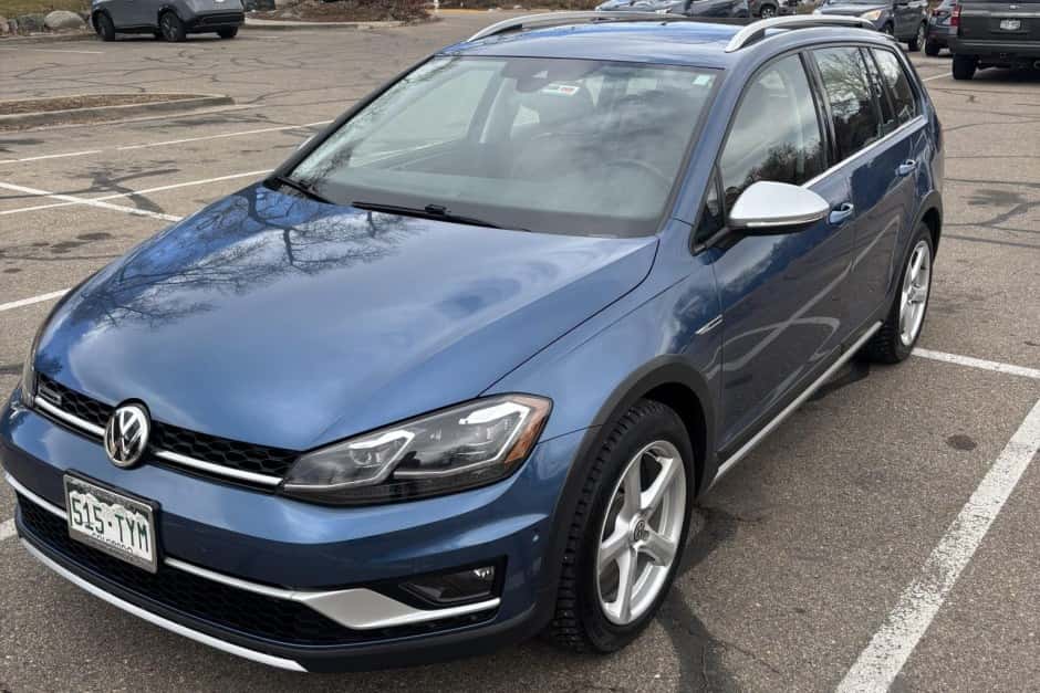 2019 Volkswagen Golf & Rabbit sold for $24,750