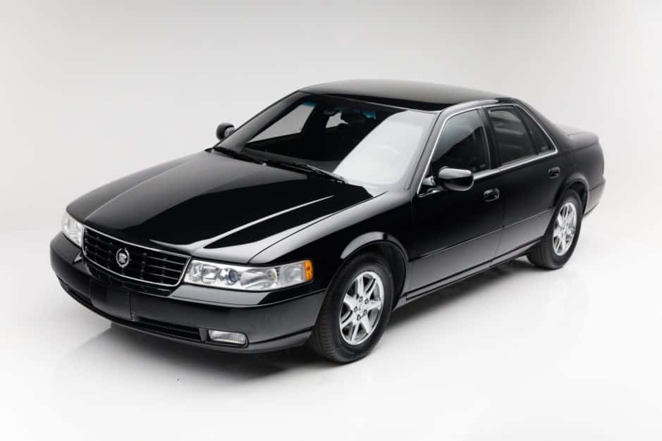 2000 Cadillac Seville sold for $12,001