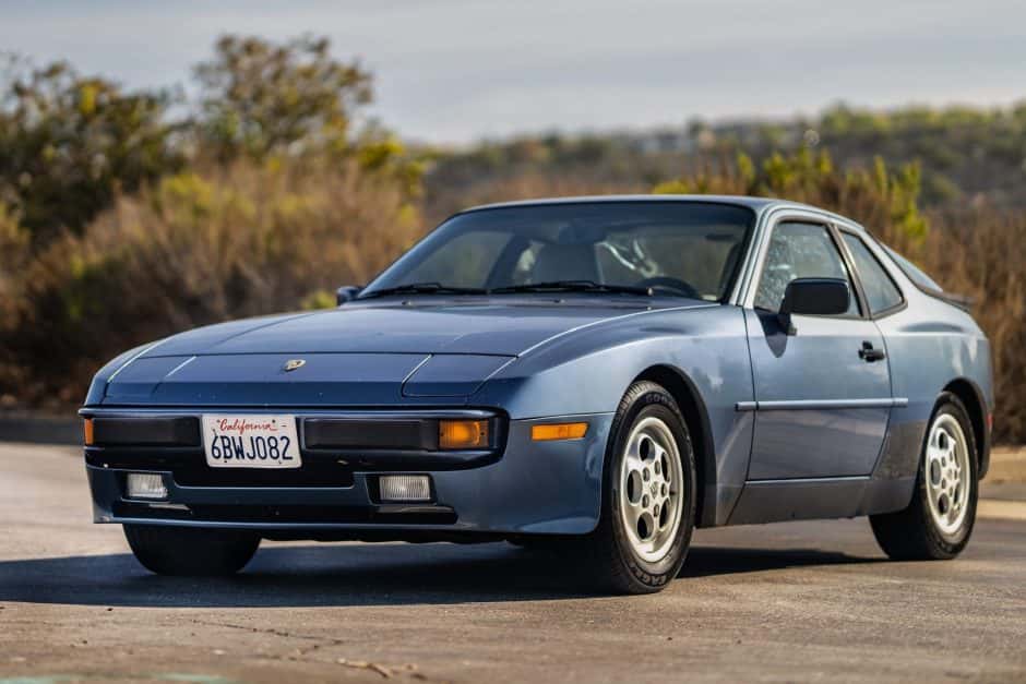 1989 Porsche 944 sold for $13,500