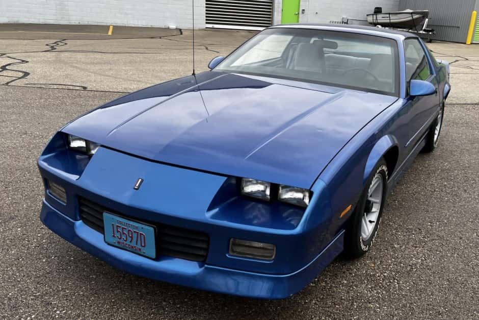 1989 Chevrolet Camaro 3rd Generation 1982-1992 sold for $10,750