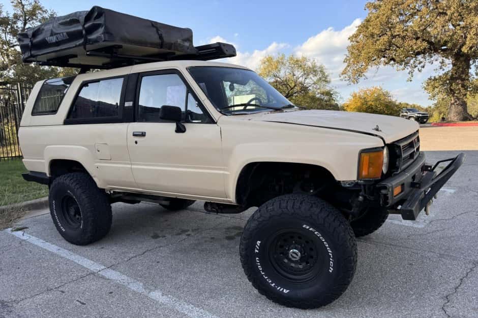 1986 Toyota 4Runner (N60) sold for $6,800