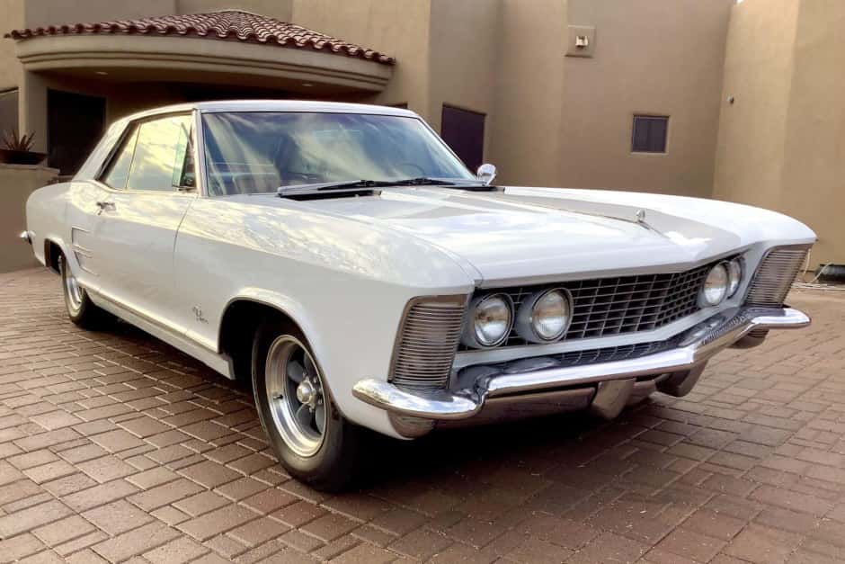 1964 Buick Riviera sold for $38,250