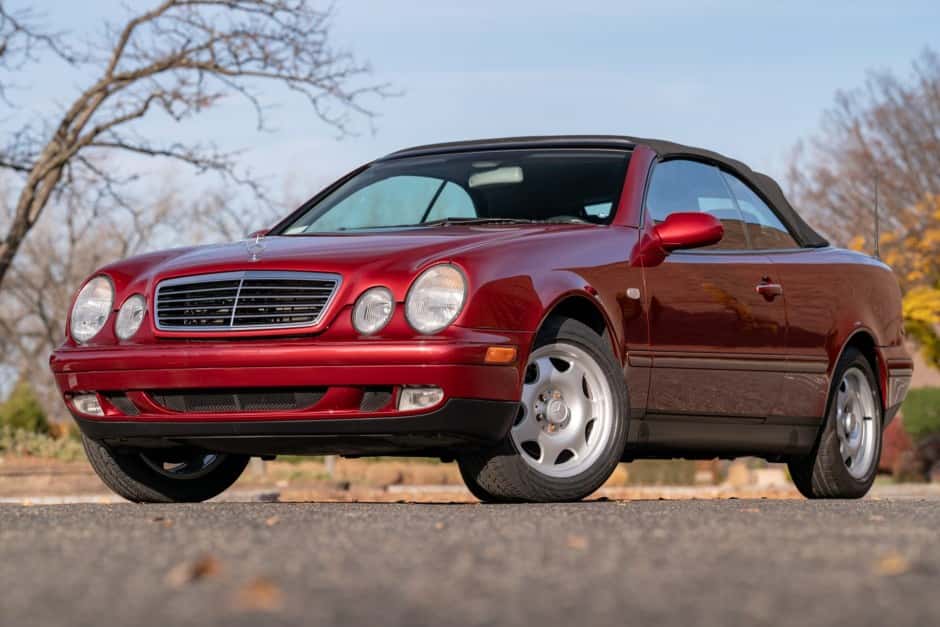 1999 Mercedes-Benz CLK-Class sold for $9,500