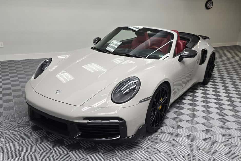 2022 Porsche 992 Turbo sold for $213,995