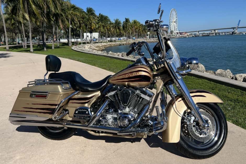 2003 Harley-Davidson CVO sold for $9,050