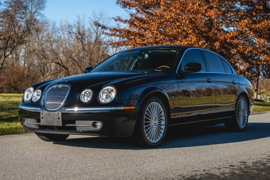 2005 Jaguar S-Type (1999-2007) sold for $6,100
