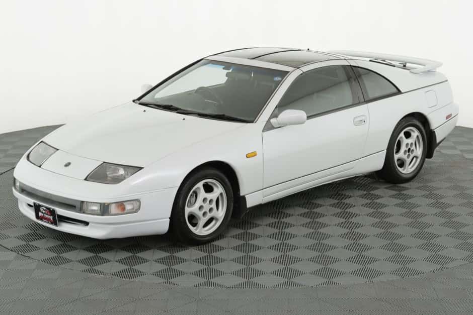 1997 Nissan Z32 300ZX sold for $5,850