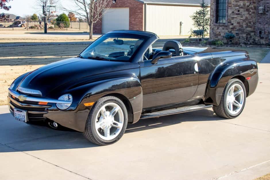 2005 Chevrolet SSR sold for $27,750