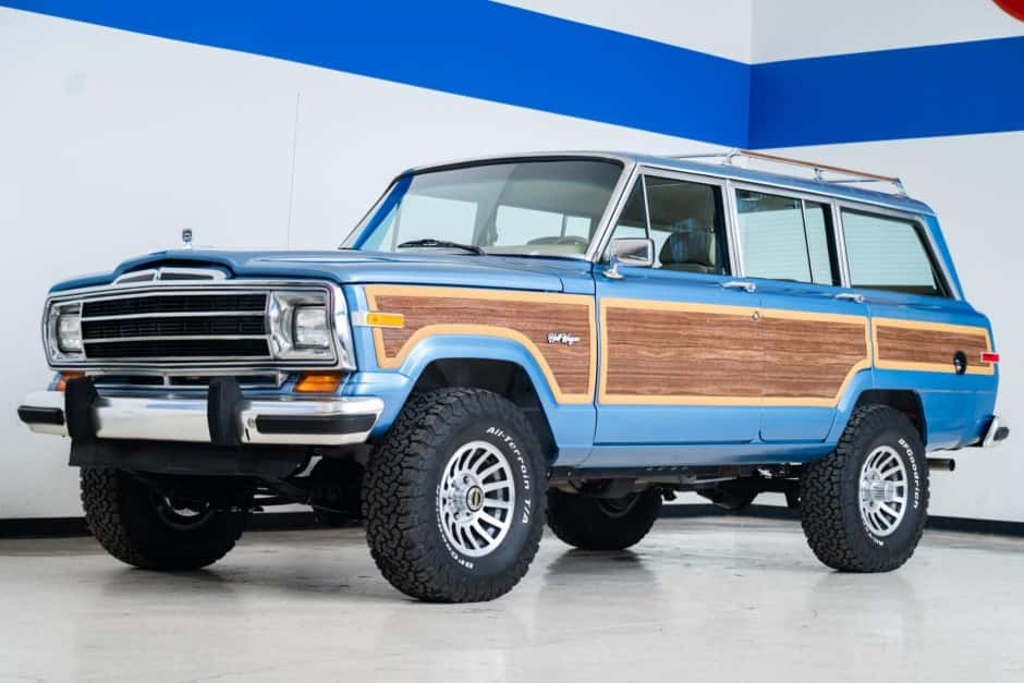 1991 Jeep SJ Grand Wagoneer sold for $126,000