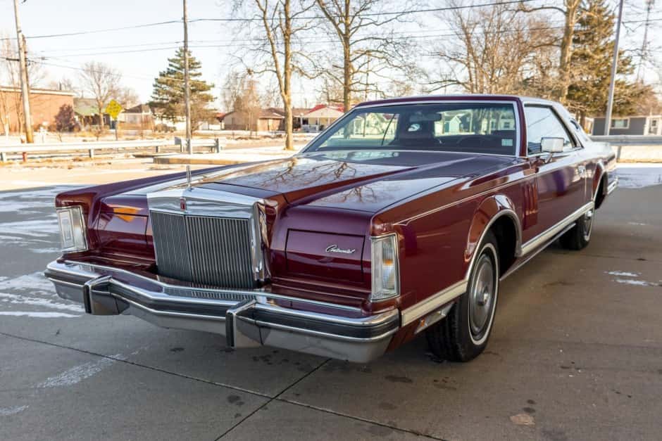 1978 Lincoln Continental Mark V (1977-1979) sold for $14,866