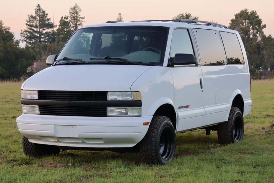 2001 Chevrolet  sold for $10,500