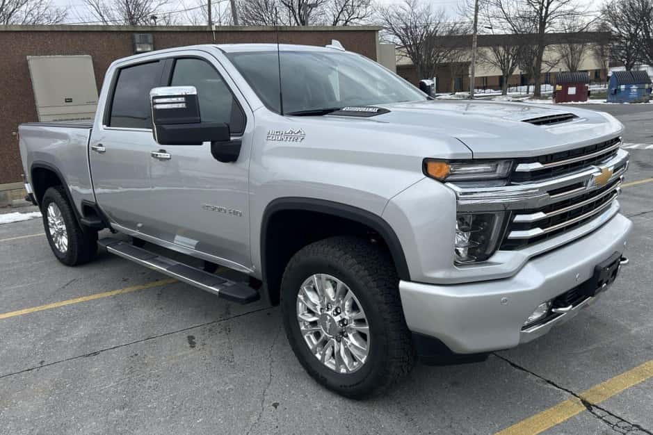 2020 Chevrolet Silverado T1XX (2019+) sold for $57,500
