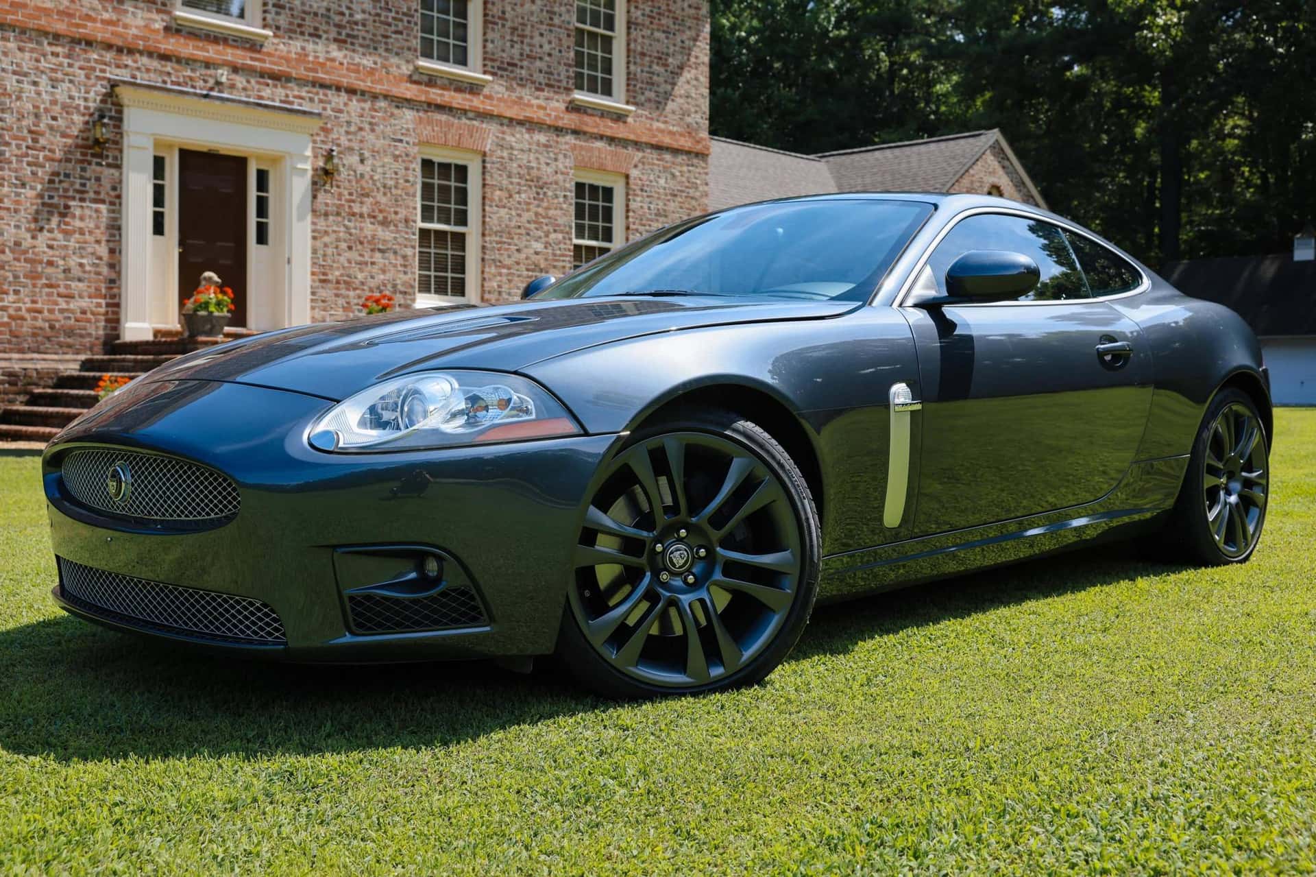 2007 Jaguar XKR sold for $17,750