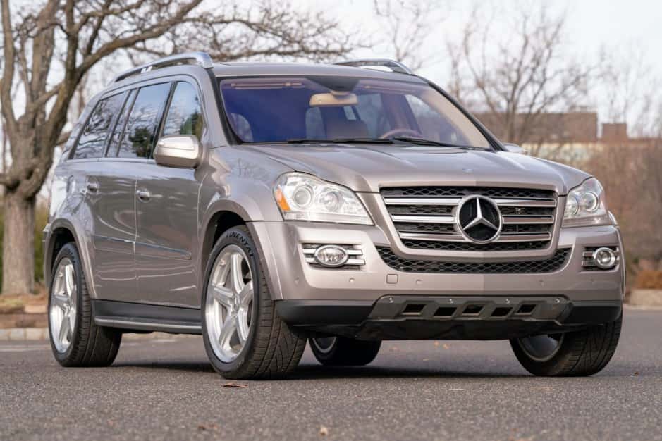2009 Mercedes-Benz GL & GLS-Class sold for $17,500
