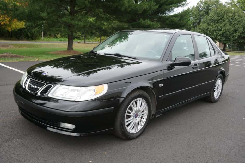 2005 Saab 9-5 sold for $7,351
