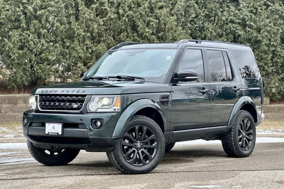 2014 Land Rover LR4 sold for $17,500