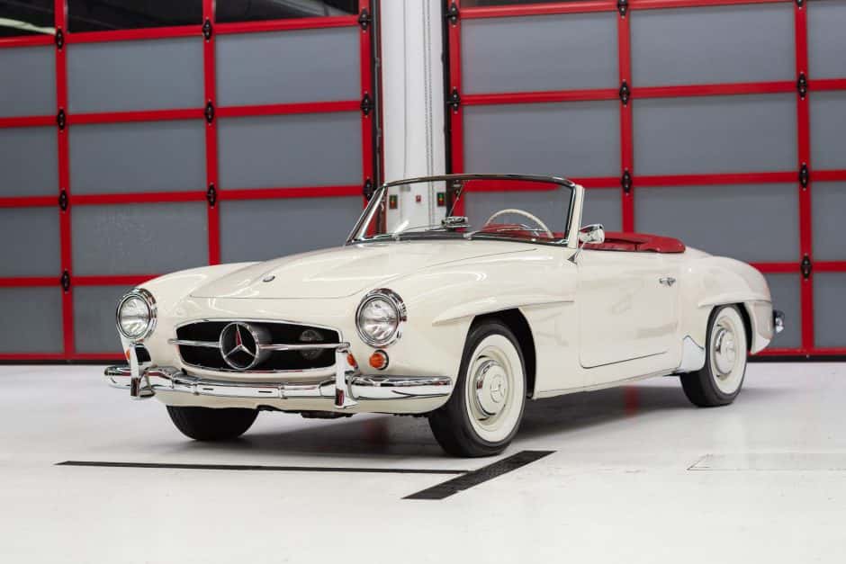 1962 Mercedes-Benz 190SL sold for $85,000