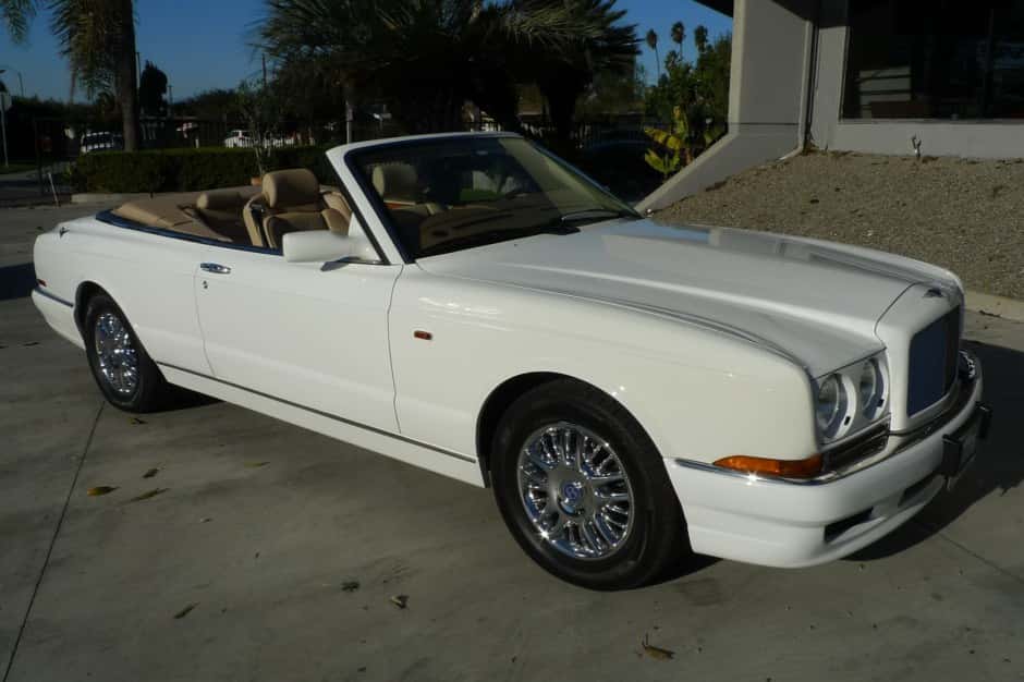 1999 Bentley Azure sold for $27,255