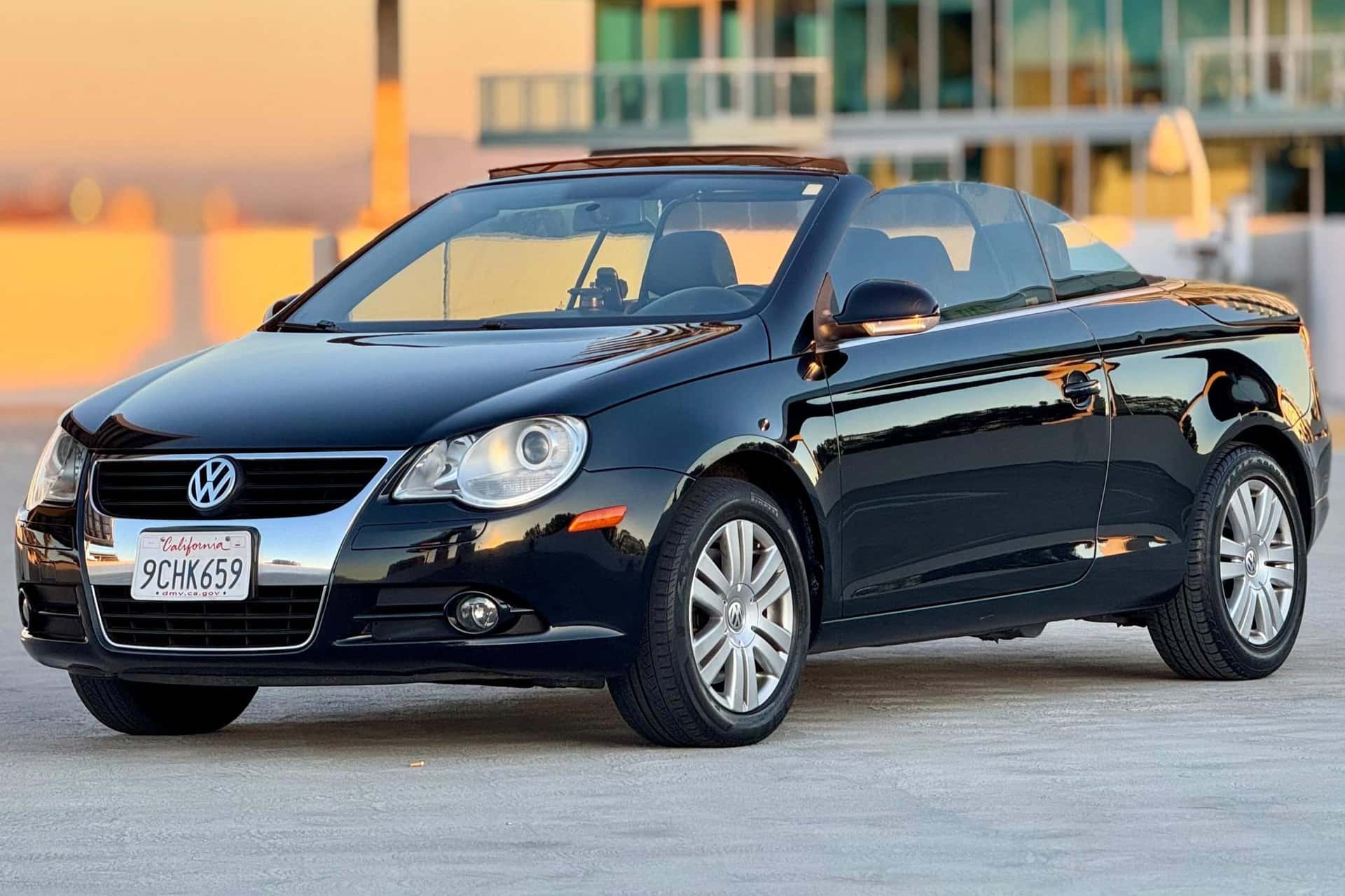 2008 Volkswagen Eos sold for $5,900