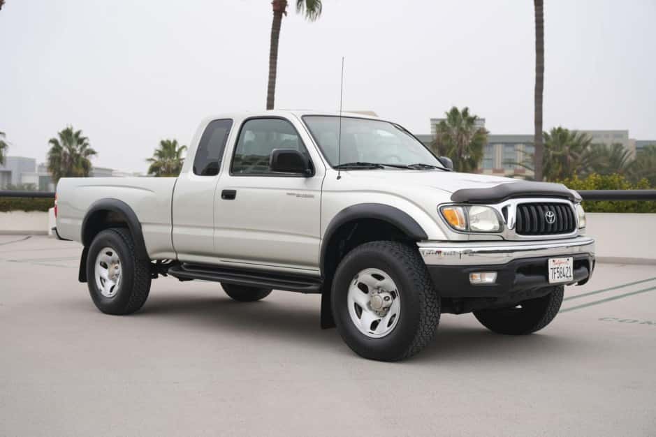 2004 Toyota Tacoma (N1X0 1995-2005) sold for $24,500