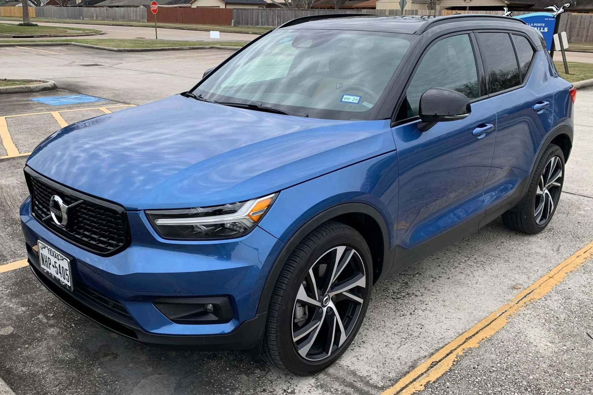 2020 Volvo XC40 sold for $25,750