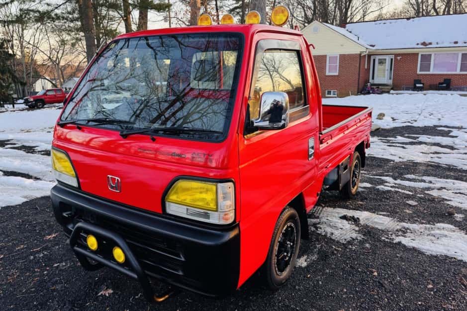 1997 Honda Acty sold for $12,000
