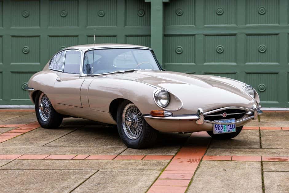 1968 Jaguar XKE Series I sold for $48,400