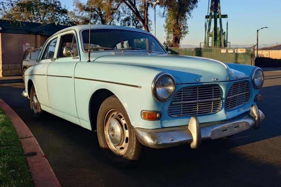 1967 Volvo Amazon sold for $2,500