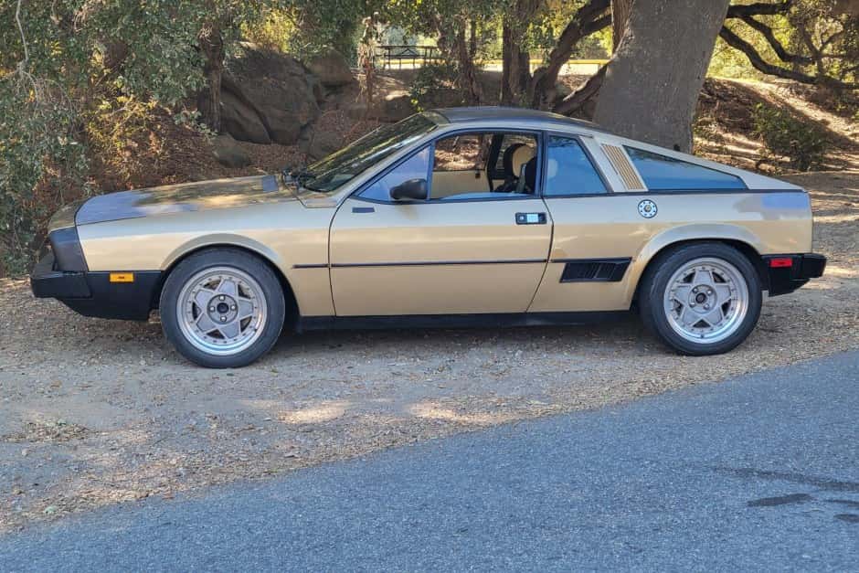 1977 Lancia Scorpion / Montecarlo sold for $17,000