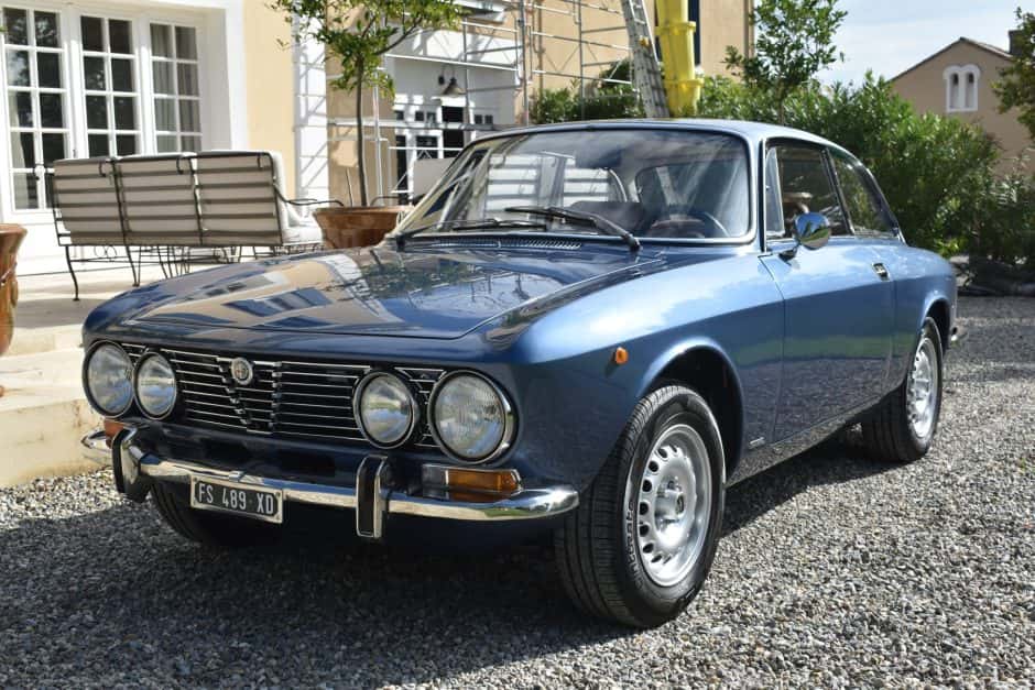 1972 Alfa Romeo 105/115 Series Coupe sold for $80,000