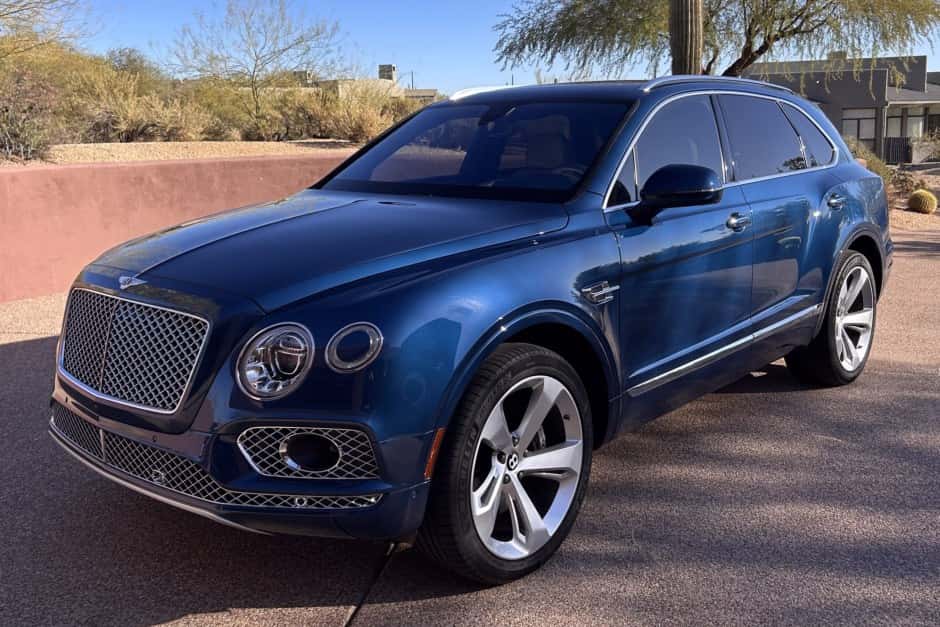 2017 Bentley Bentayga sold for $79,000