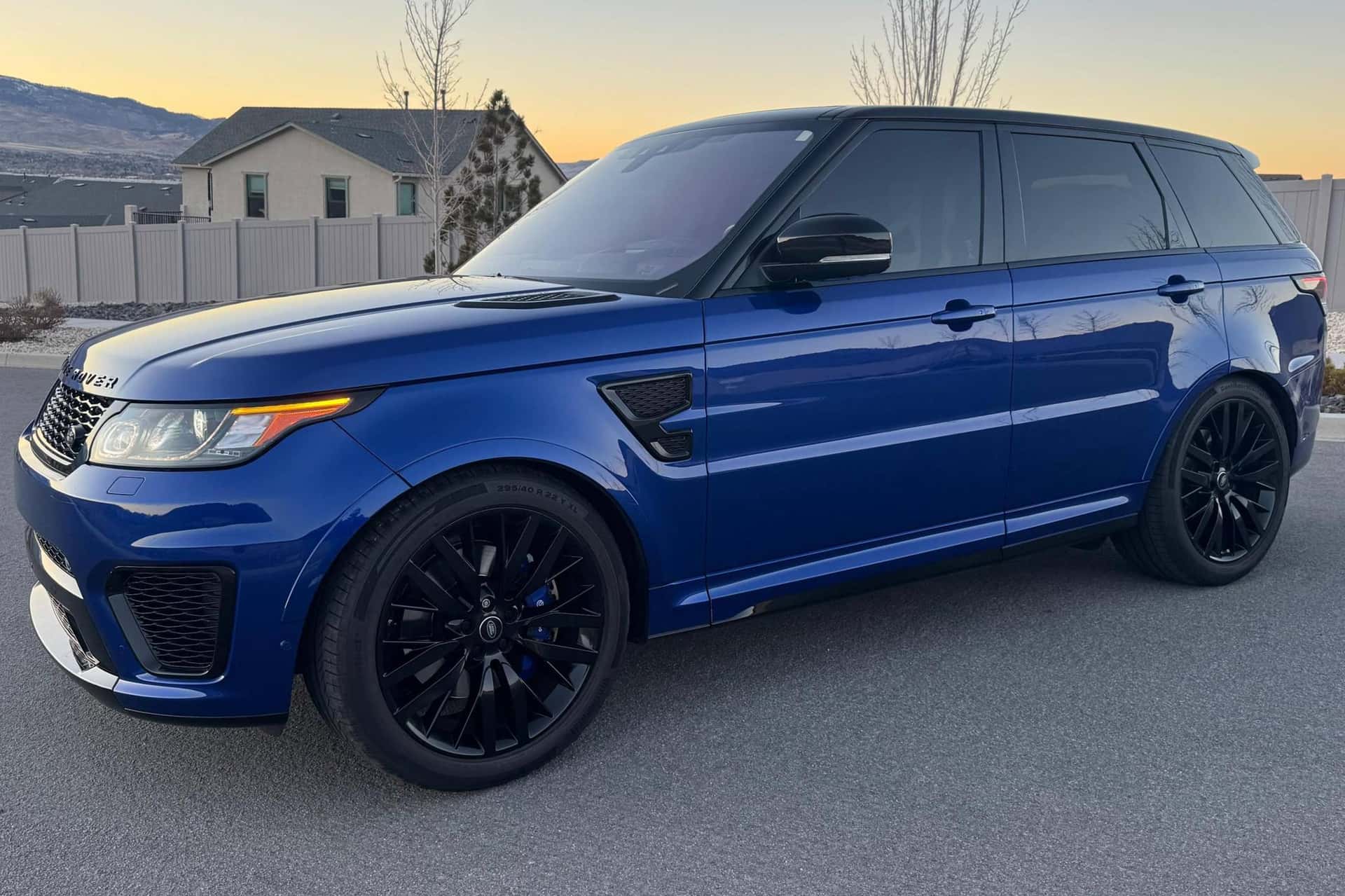2017 Land Rover Range Rover Sport sold for $38,000