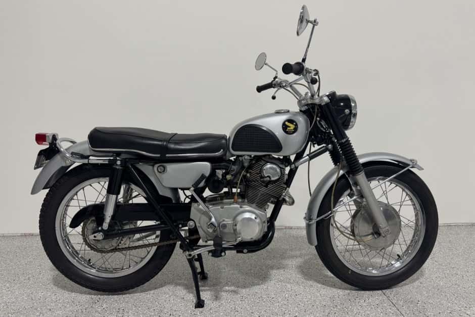 1967 Honda Dream, CB77 Super Hawk, & CL77 Scrambler sold for $6,000