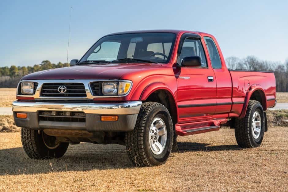1997 Toyota Tacoma (N1X0 1995-2005) sold for $16,500