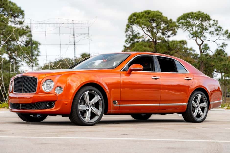 2016 Bentley Mulsanne (2011-2020) sold for $109,000