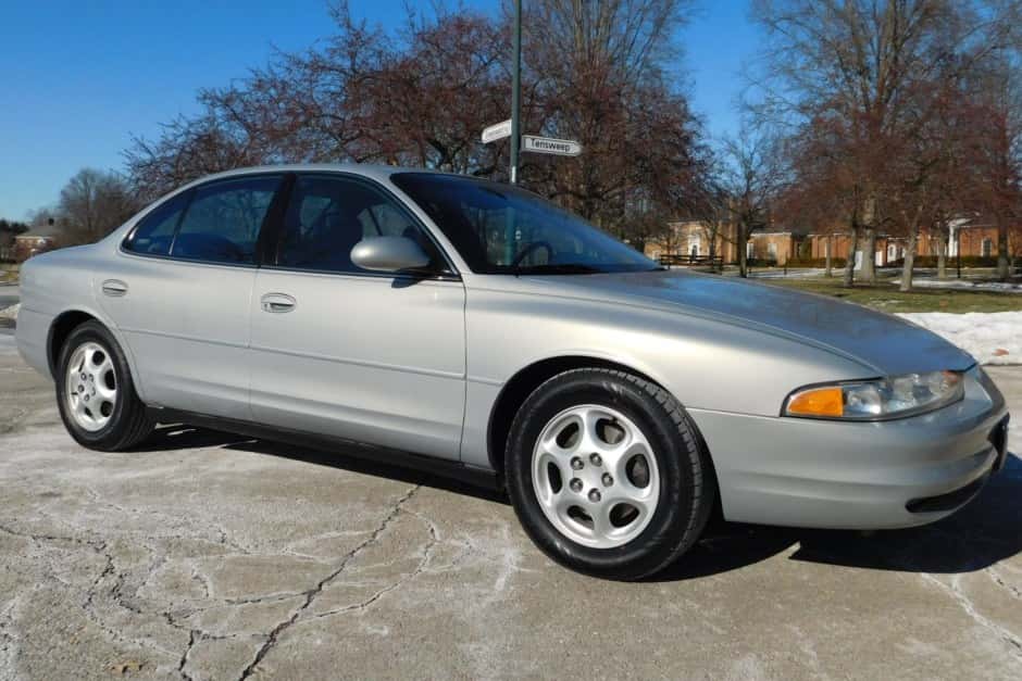 1998 Oldsmobile  sold for $7,000