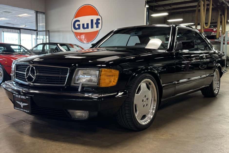 1988 Mercedes-Benz C126 sold for $51,000