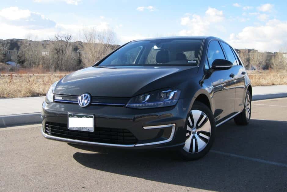 2016 Volkswagen Golf & Rabbit sold for $10,300